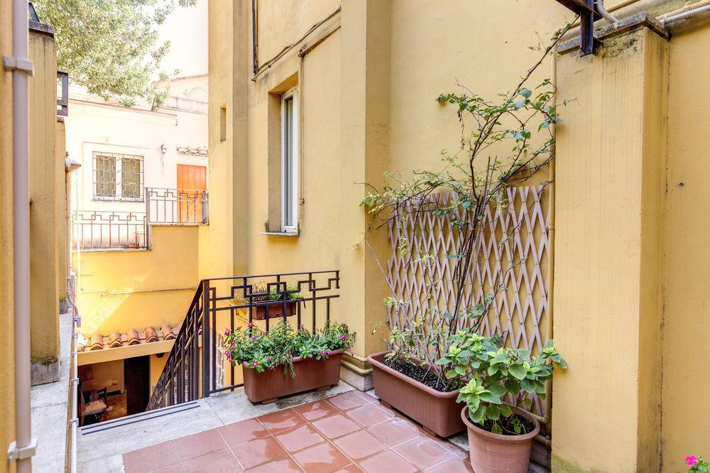Residenza Romantica Rome