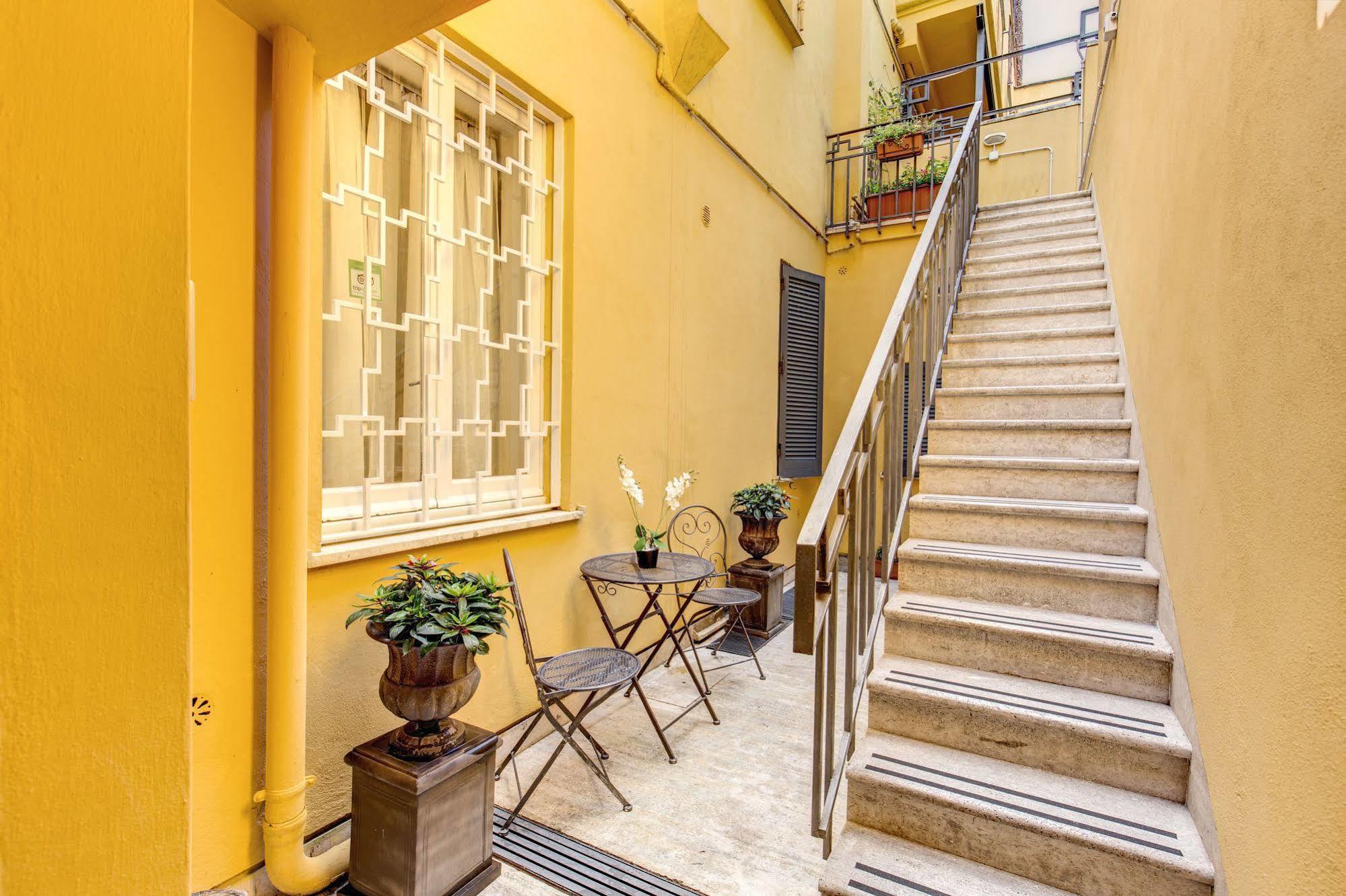 Residenza Romantica 2* Rome